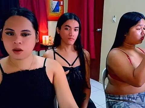 Snapshot of princess_lustTS chatting on 6, 5, 2026 princess lustTS online show from 6, 5, 2026