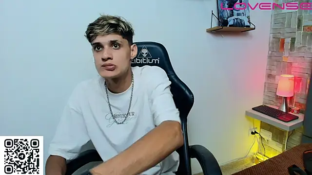 flaquito    online show from 15, 5, 2026
