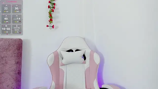 alisson boobs   online show from 15, 5, 2026