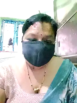 Snapshot of PINKI_024 chatting on 26, 4, 2026 PINKI 024 online show from 26, 4, 2026