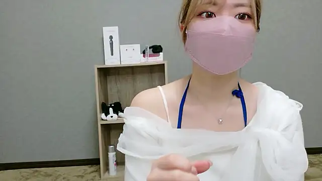 YUA 0425 online show from 22, 6, 2026