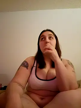Horneysunflower420 online show from 6, 5, 2026