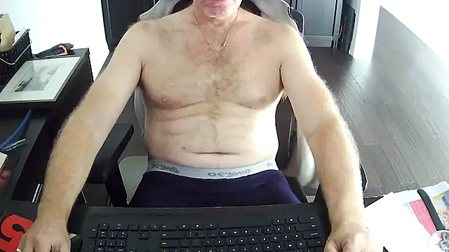 Shalun2000 online show from 4, 8, 2026