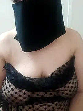 Snapshot of Amira_Egypt chatting on 2, 5, 2026 Amira Egypt online show from 2, 5, 2026