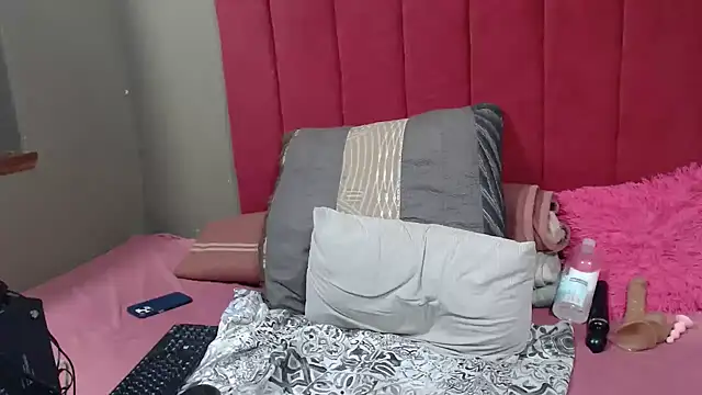 PinkyxGodess online show from 28, 4, 2026