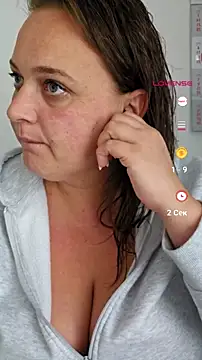 Snapshot of Blondibaby chatting on 8, 7, 2026 Blondibaby online show from 8, 7, 2026