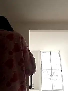 kitsune nyoko online show from 5, 4, 2026