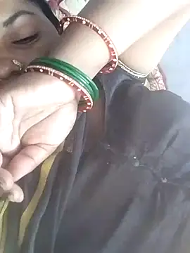 Desi hot bhabhi01 online show from 27, 7, 2026