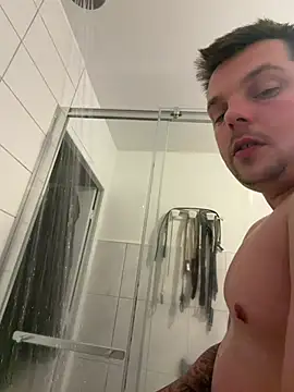 trentenaire08 online show from 10, 4, 2026