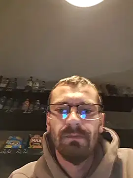 jozsi1995 online show from 21, 4, 2026