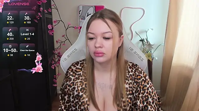AmeliePeach online show from 17, 5, 2026