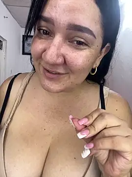 Fresita-12 online show from 2, 5, 2026