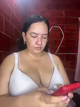 Fresita-12 online show from 15, 5, 2026