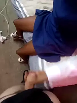 Snapshot of videos-studio chatting on 5, 4, 2026 videos-studio online show from 5, 4, 2026