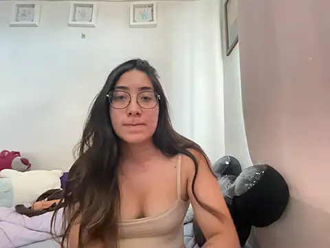 Snapshot of vampiralatina chatting on 9, 7, 2026 vampiralatina online show from 9, 7, 2026