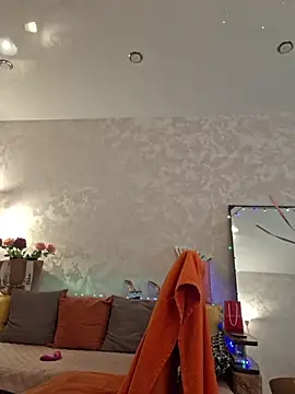 LaliaMia online show from 23, 7, 2026