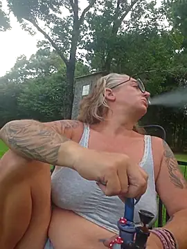 Blondejenn online show from 29, 7, 2026