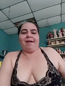 Snapshot of Golositadeamor chatting on 18, 5, 2026 Golositadeamor online show from 18, 5, 2026
