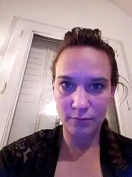 Maggie38 online show from 11, 6, 2026