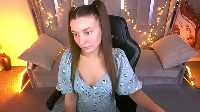 AshleyBaie online show from 15, 4, 2026
