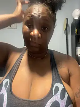 Snapshot of amberchill26 chatting on 5, 7, 2026 amberchill26 online show from 5, 7, 2026