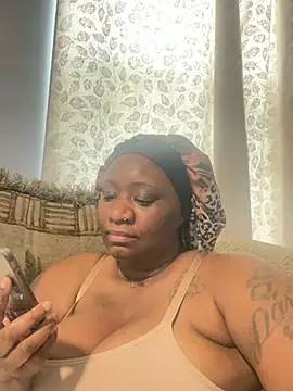 Snapshot of amberchill26 chatting on 13, 7, 2026 amberchill26 online show from 13, 7, 2026