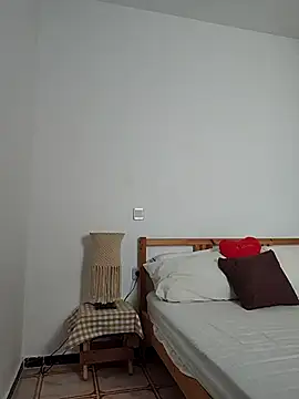 Snapshot of Vivistar5 chatting on 8, 4, 2026 Vivistar5 online show from 8, 4, 2026