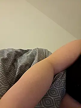 Babylivelive online show from 18, 4, 2026