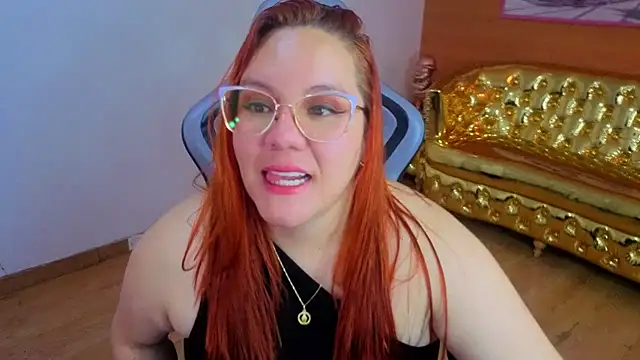 Snapshot of tezzaniut_t chatting on 12, 4, 2026 tezzaniut t online show from 12, 4, 2026