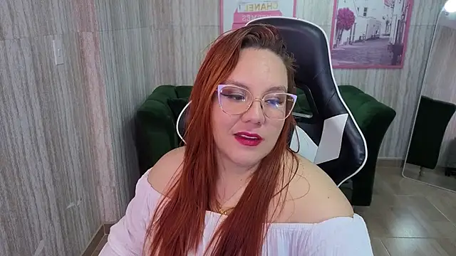 Snapshot of tezzaniut_t chatting on 23, 4, 2026 tezzaniut t online show from 23, 4, 2026