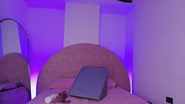 kira dll online show from 7, 5, 2026