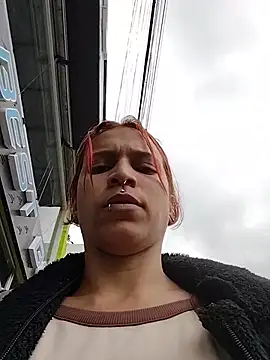 Mia 0-4 online show from 18, 4, 2026