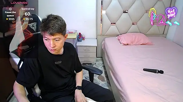 Zoe and jackk  online show from 18, 4, 2026