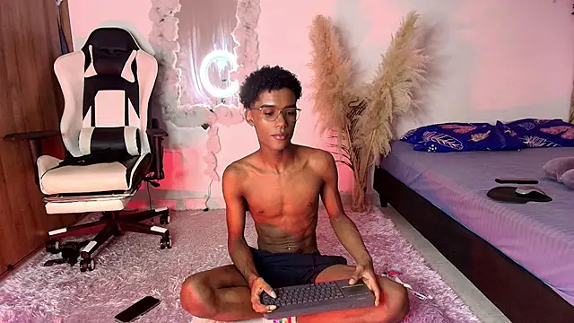 Snapshot of IamAndrey chatting on 8, 7, 2026 IamAndrey online show from 8, 7, 2026