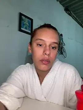 nandinharuivinha22 online show from 28, 7, 2026