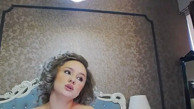 Ivy Quin online show from 7, 5, 2026