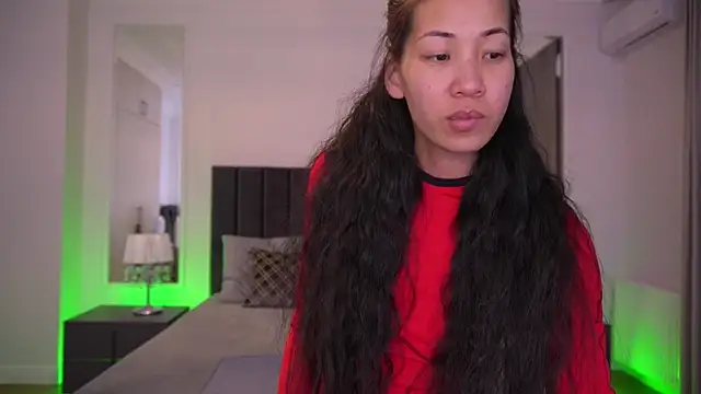 YunaYum online show from 28, 4, 2026