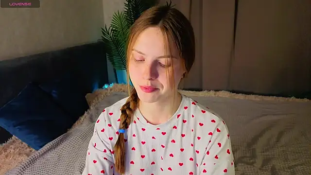 Diana Broooks online show from 9, 5, 2026