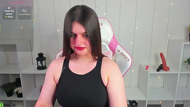 Margaret  Moon online show from 28, 5, 2026
