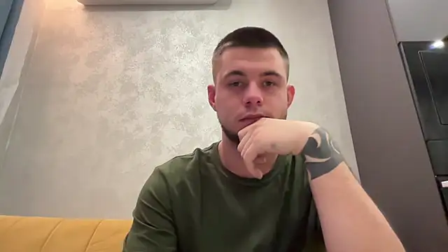 Snapshot of Viktor348 chatting on 11, 4, 2026 Viktor348 online show from 11, 4, 2026