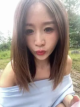 Snapshot of qin205205 chatting on 1, 8, 2026 qin205205 online show from 1, 8, 2026