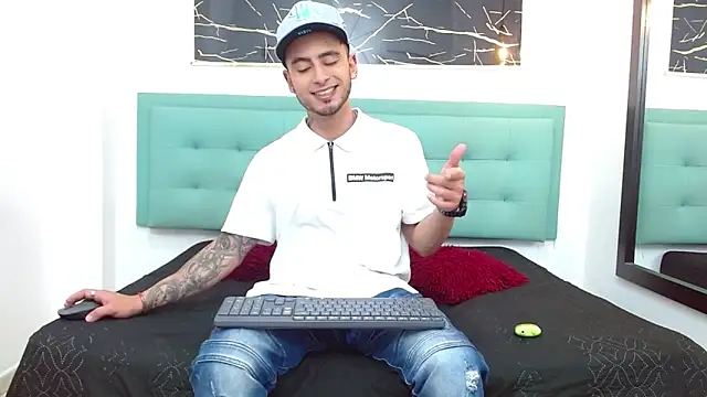 PowerLustX online show from 6, 5, 2026
