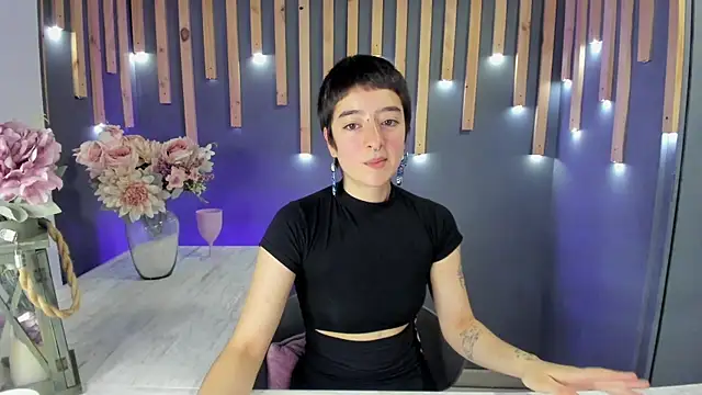 Snapshot of Atheena__ chatting on 27, 5, 2026 Atheena online show from 27, 5, 2026