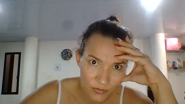 Snapshot of valery_fitt chatting on 9, 7, 2026 valery fitt online show from 9, 7, 2026