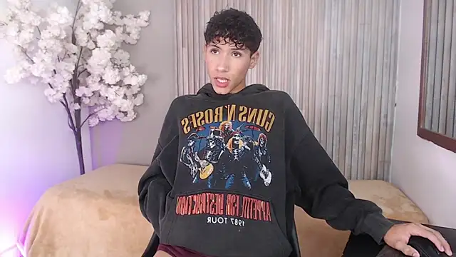 Snapshot of Velvet_An chatting on 12, 4, 2026 Velvet An online show from 12, 4, 2026