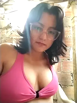 sienna elara online show from 28, 4, 2026
