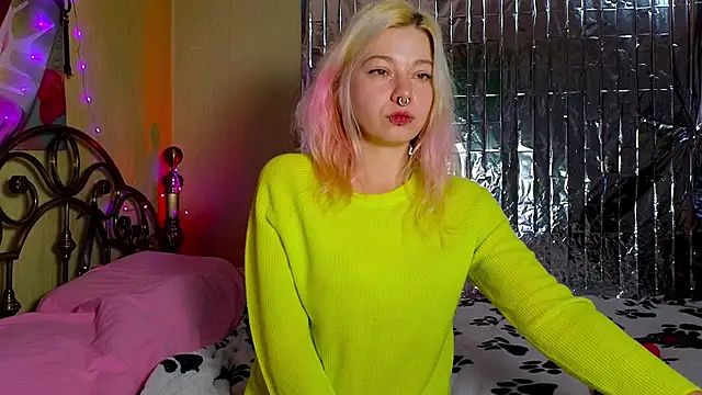 Sansarella online show from 26, 9, 2025