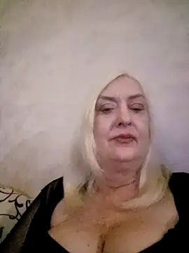 Julia20X online show from 15, 4, 2026