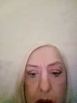 Julia20X online show from 18, 4, 2026