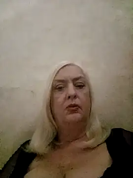 Julia20X online show from 18, 4, 2026